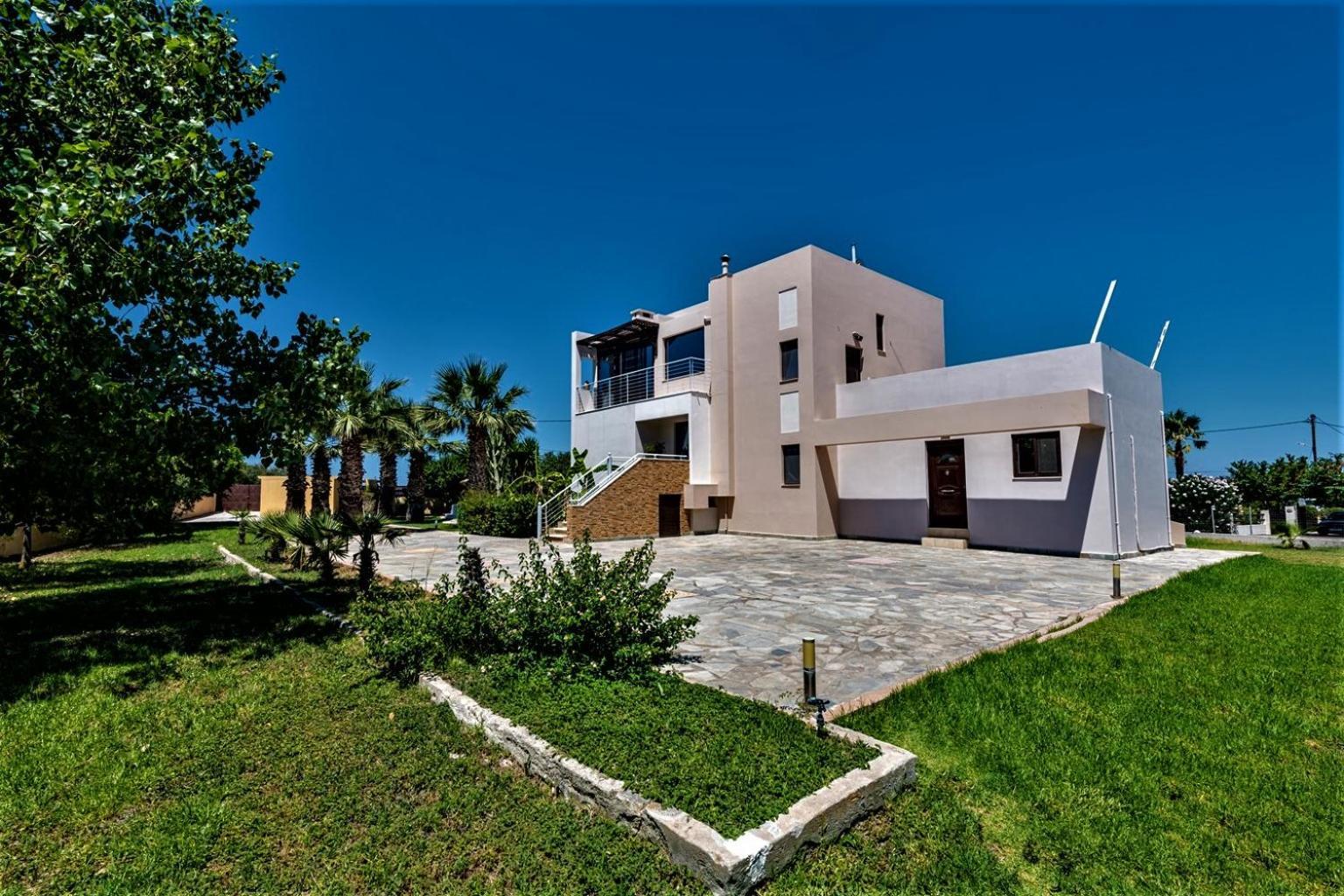 Xenos Villa 2 With A Private Pool,Near The Sea Tigkaki  Exterior photo