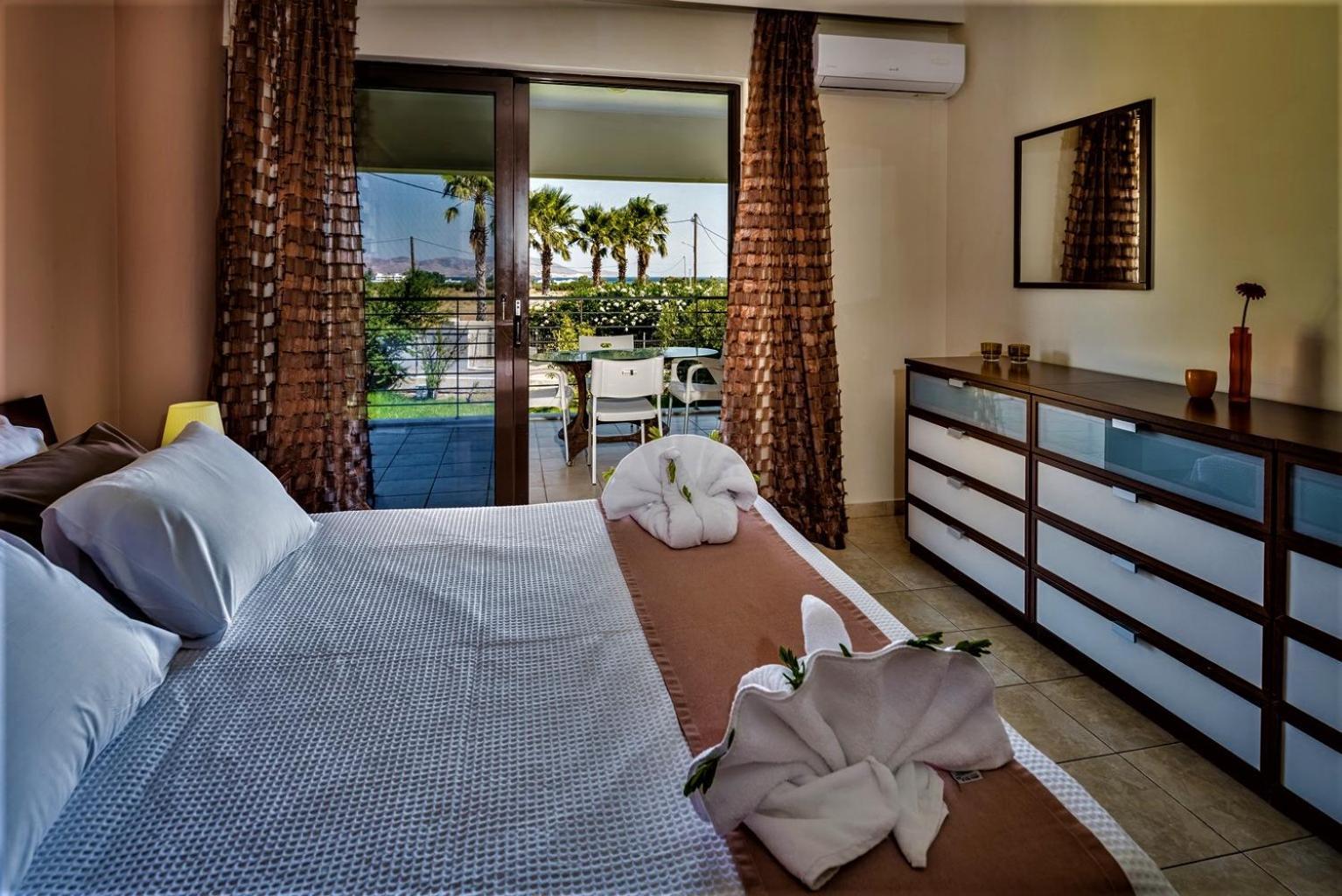 Xenos Villa 2 With A Private Pool,Near The Sea Tigkaki  Exterior photo
