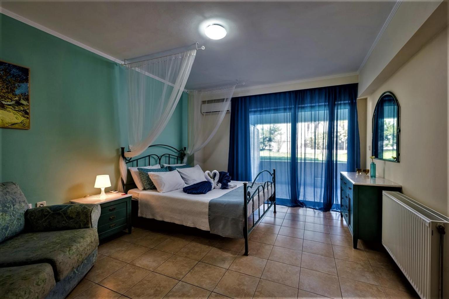 Xenos Villa 2 With A Private Pool,Near The Sea Tigkaki  Exterior photo